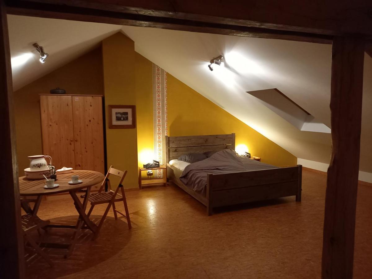 Aux Saveurs D'Enneille Bed & Breakfast Durbuy Exterior photo
